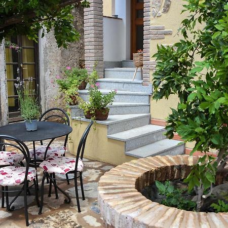 Elba Borgo Di Latrano Lejlighed Magazzini  Eksteriør billede